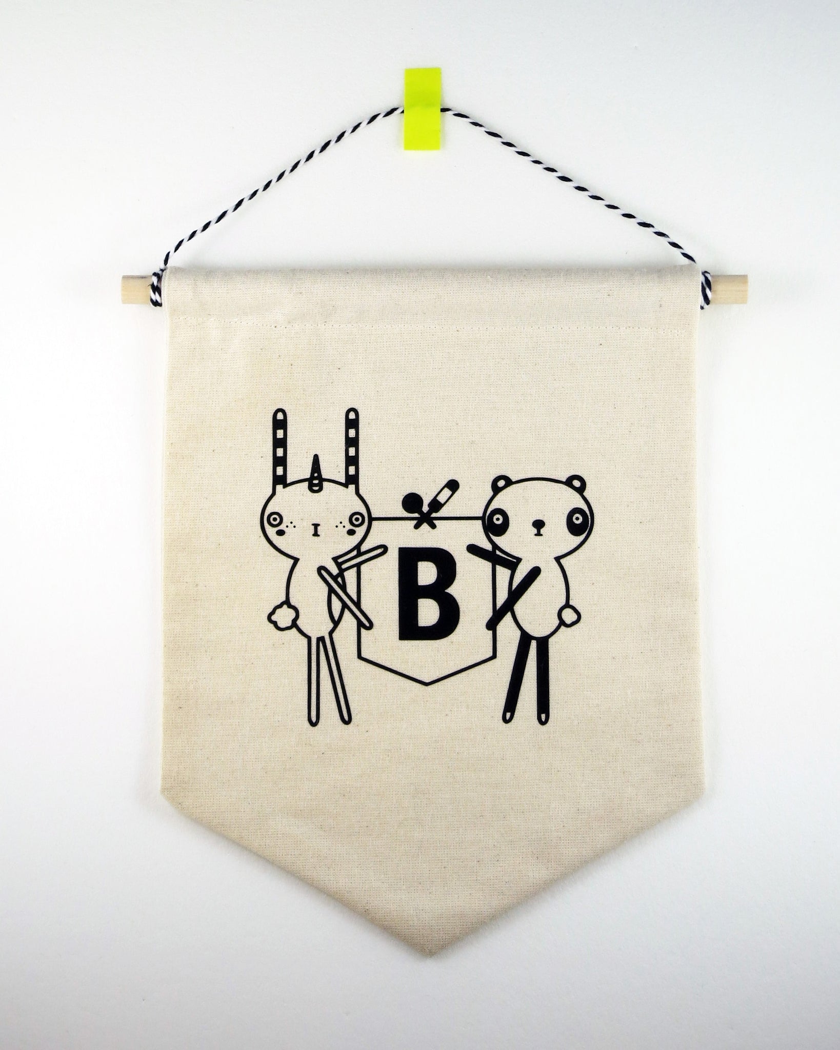 MOOKii BUNNYCORN & OLIVER PANDA CUSTOMIZED CREST BANNER